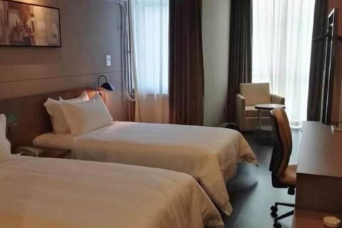 Jinjiang Inn Select (Qingdao International Exhibition Center Miaoling Road)