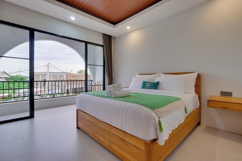 빌라 돔 - 사누르