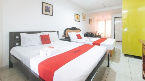 레드도어즈 앳 TJMG 바이 벨 에어 소호 마카티