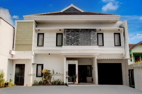 Hotel O Rumah Daun Guesthouse Jogja