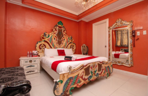 레드도어즈 앳 마닐라 베네시안 호텔