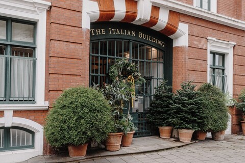 메이슨 앤 피프스, 버몬지