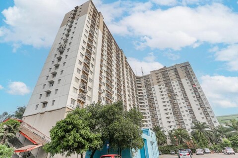 Capital O 94796 Apartment Mutiara Bekasi