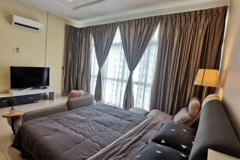 Palazio Studio Mount Austin Toppen Ikea by JYNest Johor