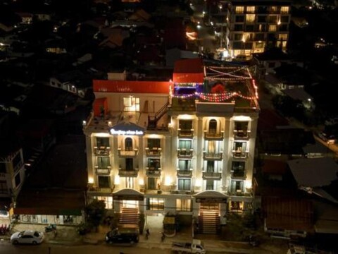 방비엥 콘페티 가든 호텔