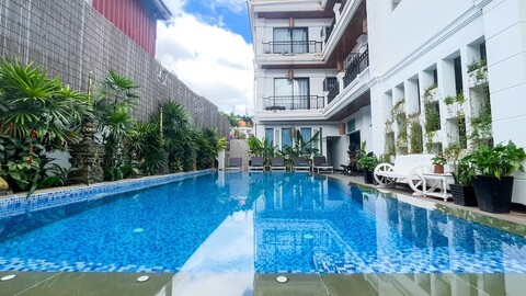 더 센터 포인트