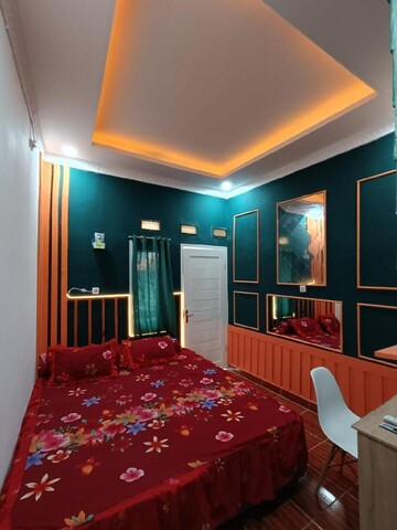 OYO Life  92977 Neba Kost Aesthetic