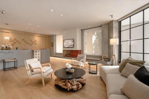 리버 트리스 호텔