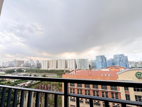 모던 스테이 풀, 와이파이 앤 넷플릭스 쇼어 2 B03-1218