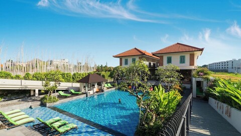 솔테라 세미냑 부티크 호텔 & 스파, 아치펠라고 운영