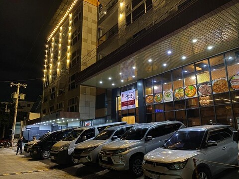 스카이 호텔 인 앙헬레스 시티