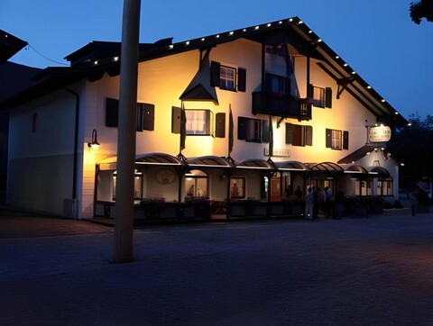 Hotel Restaurant Lebzelter