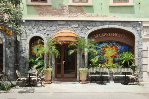 블레스트 호텔 푸꾸옥