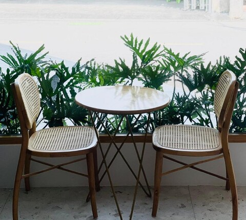 홀리데이 호텔 판티엣