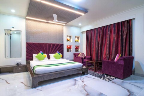 HOTEL ROCKLAND & RESTAURANT