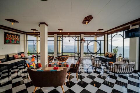 더 위타리 킨타마니