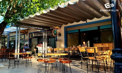 E3 홈스테이 앤 카페 - 그랜드 월드 푸꾸옥