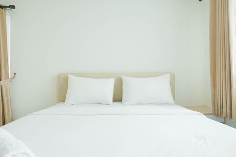 Comfortable and Homey Studio at Amethyst Apartment