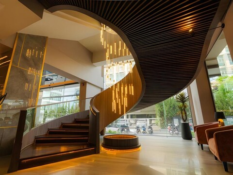 마운틴뷰앳님만12 호텔 앤 리조트