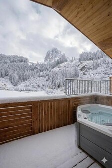 La Tambra - Hotel Lodge