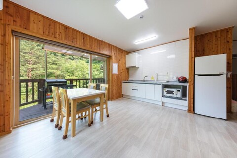 Gangneung Wildflower Village Pension