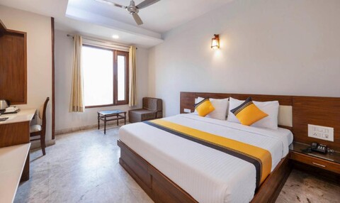 Itsy Hotels Svaruchi Inn