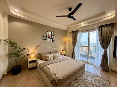 Bedchambers Serviced Apartments, DLF Cybercity