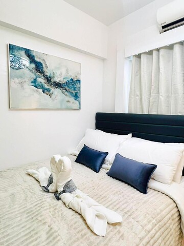 Breeze Staycation Spot I BREEZE B01- 2951A