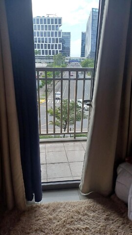 스테이케이션 몰 오브 아시아 근처