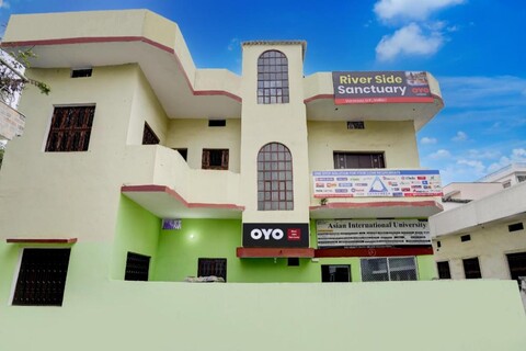 SPOT ON River Side Sanctuary