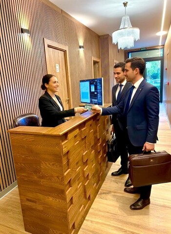 벨벳 호스텔 비즈니스