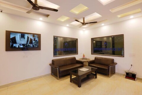 Hotel Dolphin at Delhi Airport