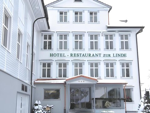 Hotel & Spezialitatenrestaurant zur Linde