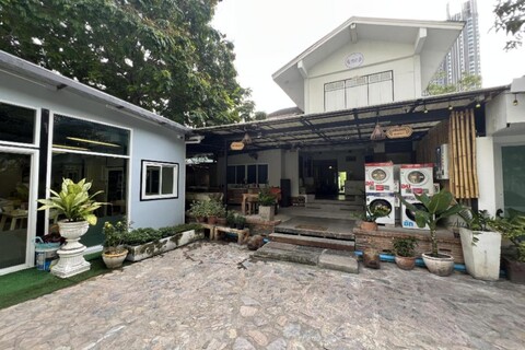 오키드 호스텔 범룬그라드 병원 근처 앤 나나 마켓