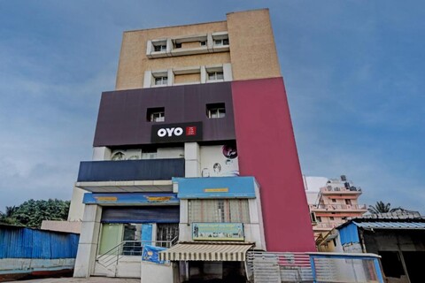 Hotel O Sri Sai sevalal comfort's