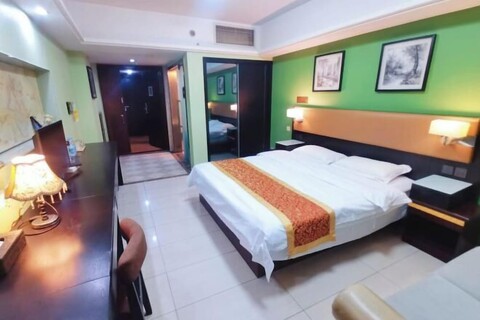 Shidai Weigang Business Hotel