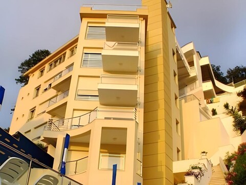 Meridian Hotel
