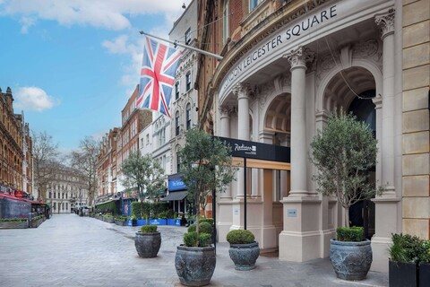 래디슨 블루 호텔, 런던 레스터 스퀘어