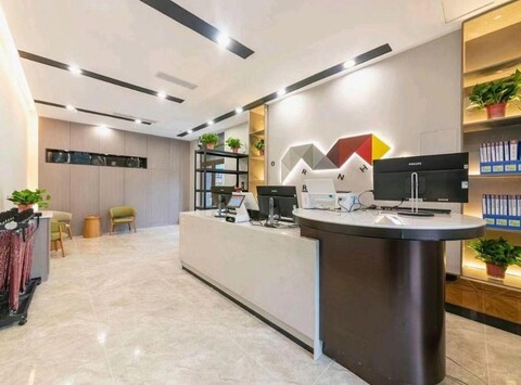 Borrman Hotel Jinan Long-distance Bus Station Qilu Shoe City