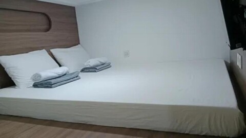 샥티 슬립 파사르바루