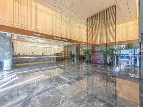 Yilan International Hotel (Bus Terminal Hubin Plaza)