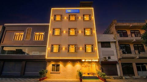 팹호텔 아르얀 그랜드