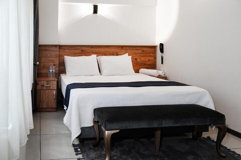 더 발로 페라 호텔