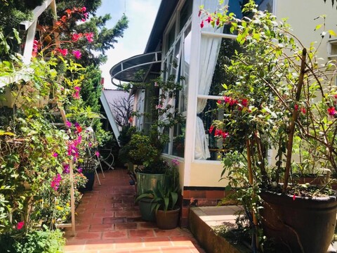 홈스테이 부온퉁(파인 가든, 반려동물 동반가능)