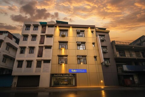 FabHotel Golden Gate Deluxe