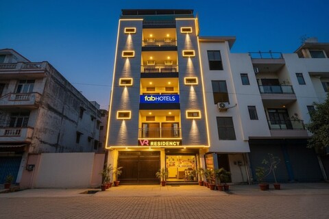 팹호텔 VR 레지던시