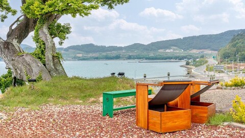 Yeosu Jangsuri Poolvilla&Spa Pension