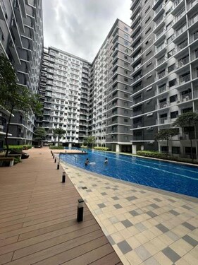 Gateway Mall of Asia Shore 3