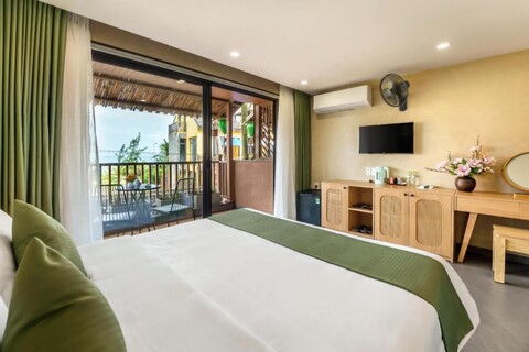 더 린 씨사이드 빌라 호이 안