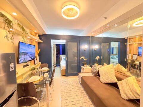 1베드룸 블루 럭스 하이드어웨이 l 씨 B06-1015F